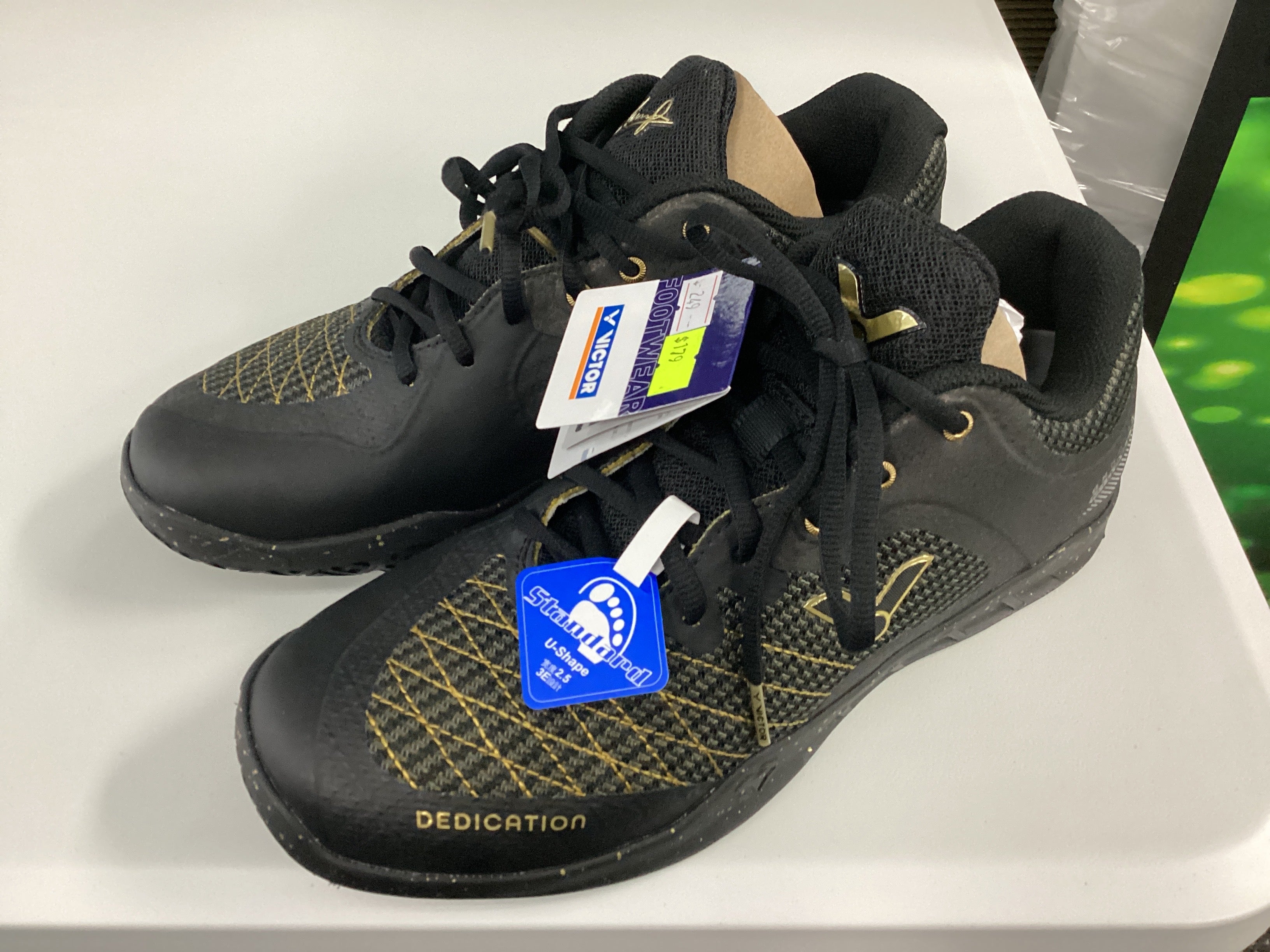 Victor VGHS BLACK/GOLD Badminton Shoes